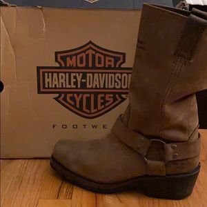 Women’s Harley Davidson motorcycle boots